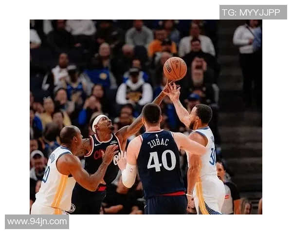 勇士与快船2014至2015赛季对决回顾及精彩瞬间分析